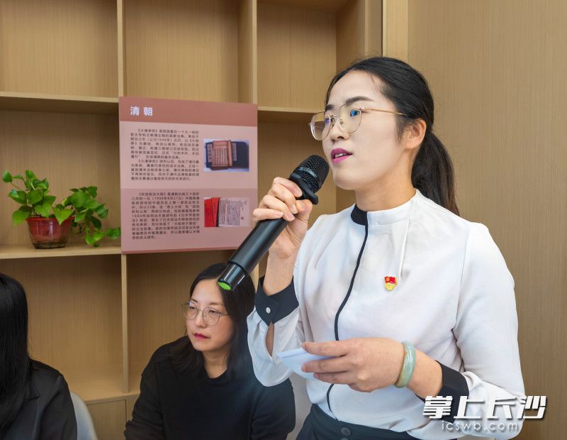 经验交流环节，来自街道、企业等多位优秀代表共话数据时代的创新实践。