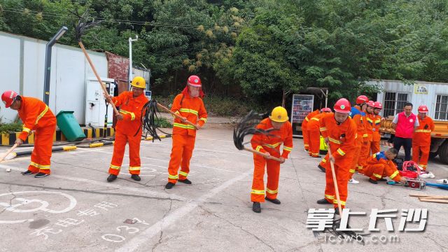 演练重点检验街道应急预案的科学性与实操性。 演练重点检验街道应急预案的科学性与实操性。