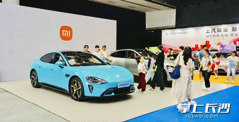 初步统计开福区参与活动的车企新增订单近2000台车。 初步统计开福区参与活动的车企新增订单近2000台车。