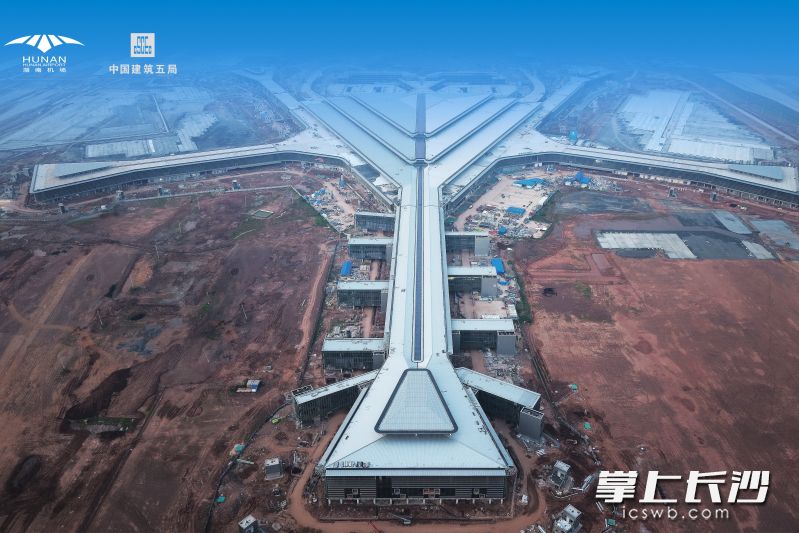 长沙机场改扩建工程T3航站楼项目。