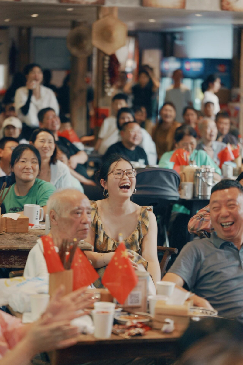 国庆当天,初恋茶馆充满欢声笑语。章帝 摄 国庆当天,初恋茶馆充满欢声笑语。章帝 摄