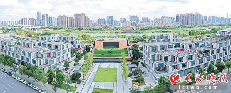 近年来，长沙不断优化青年人才发展环境，推动城市与青年的双向奔赴。图为青年人才聚集的马栏山视频文创产业园。 长沙晚报全媒体记者 王志伟 摄