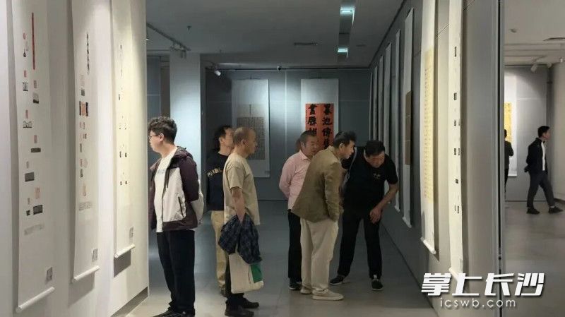 展厅一隅。 均为市书协供图