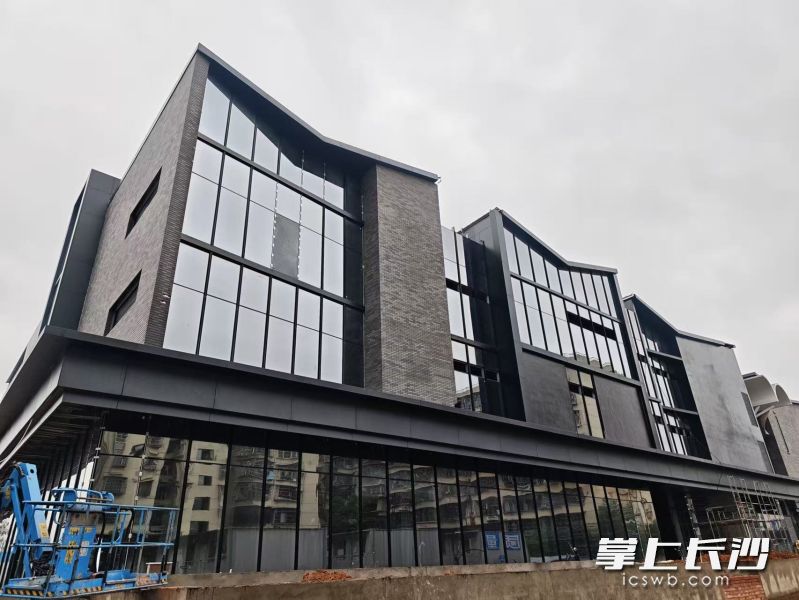 长沙首个“非标商业”艺术建筑群——碧湘楚巷已于近日完成主体建设施工。均为长沙晚报通讯员 唐明 供图