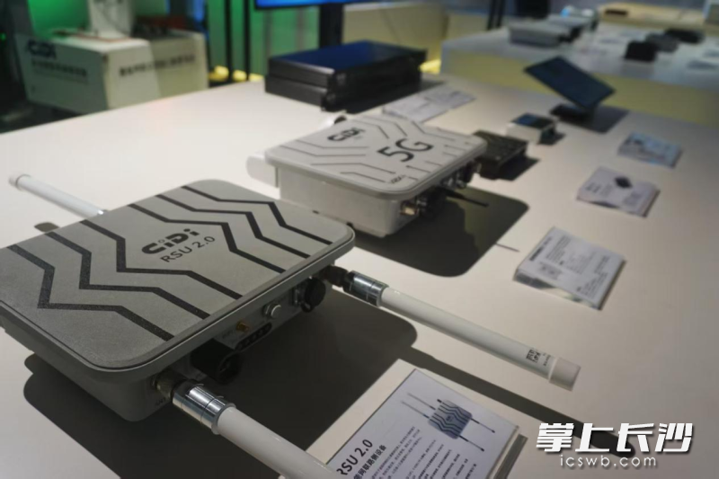 希迪智驾的产品。 希迪智驾的产品。