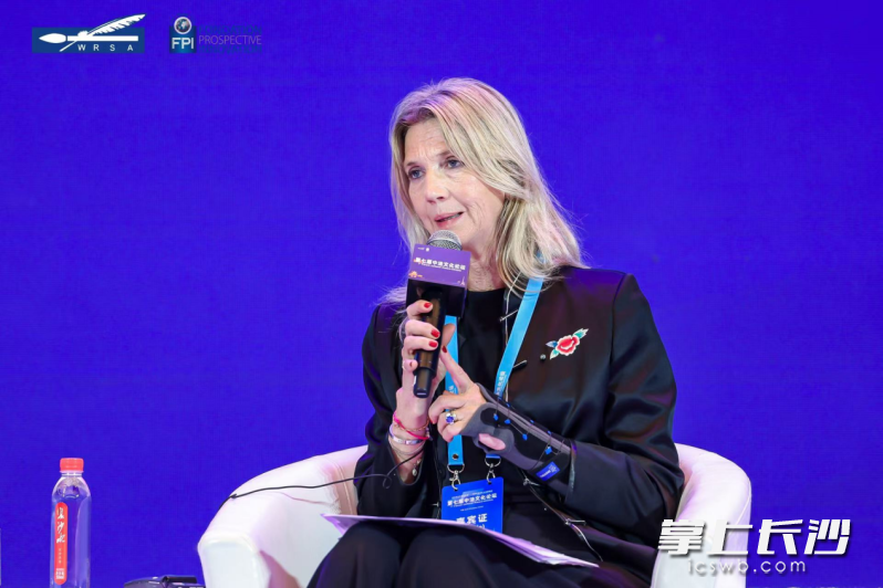 Arty Fragrance首席执行官伊丽莎白·德费多。 Arty Fragrance首席执行官伊丽莎白·德费多。