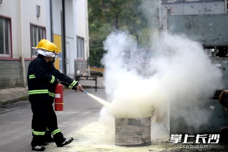 企业生产安全技术项目侧重检验企业安全生产小组的应急处突能力，全方位贴合园区产业发展需求。