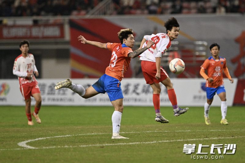 马子宜在比赛中。 马子宜在比赛中。