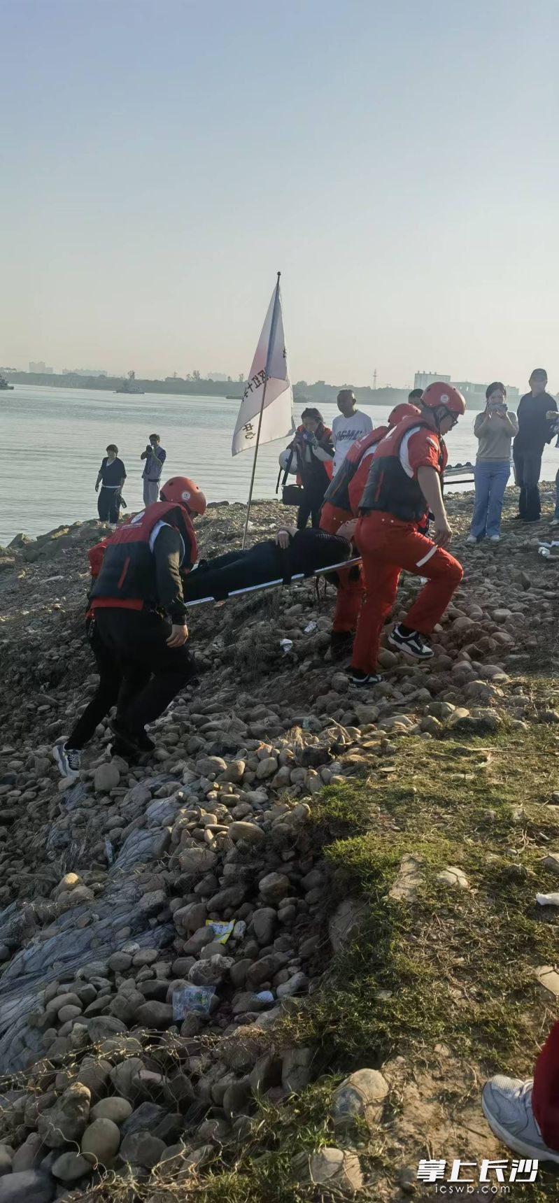 “被困人员”获救。