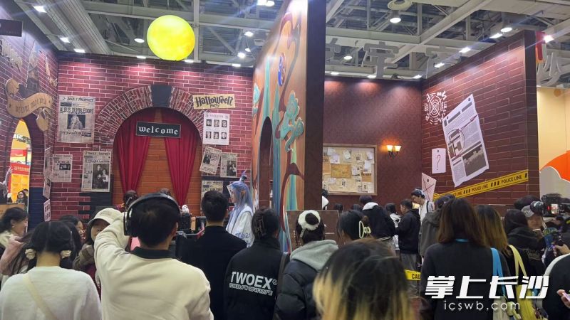 COSPLAY区人流如织。主办方 供图
