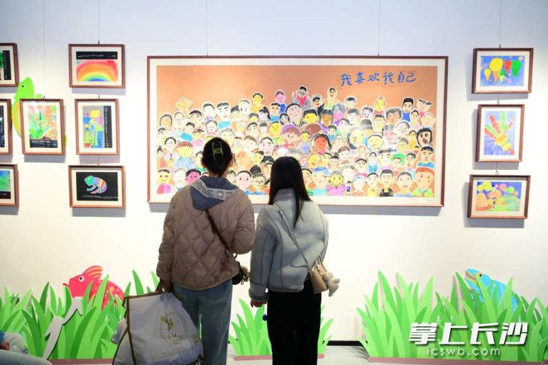 孩子们的精彩作品展示。