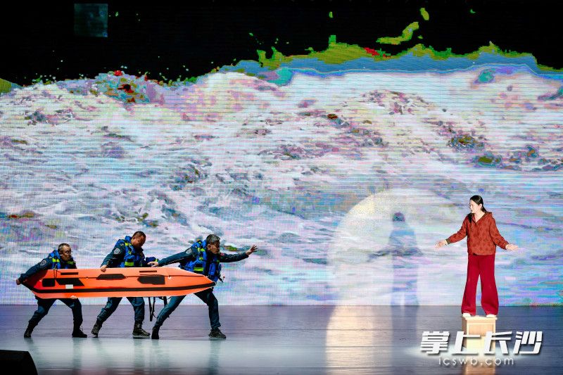 “大道同心 潮涌未来”2025年天心区第三届基层统战工作创新大赛举行。 均为长沙晚报全媒体记者刘俊摄