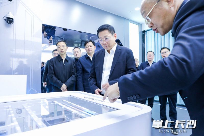 陈博彰调研鸿蒙生态（长沙）创新中心。均为长沙晚报全媒体记者 董阳 摄
