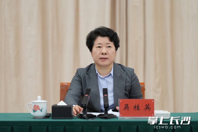 省委常委、市委书记吴桂英讲话。 均为长沙晚报全媒体记者 郭雨滴 摄