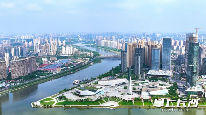 “三馆一厅”成为北辰滨江商圈的核心IP。 长沙晚报通讯员 刘润泽 摄