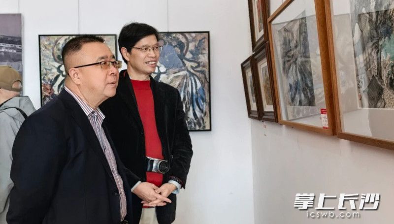 12月28日，三亩地画会双年展在达意堂美术馆举行。