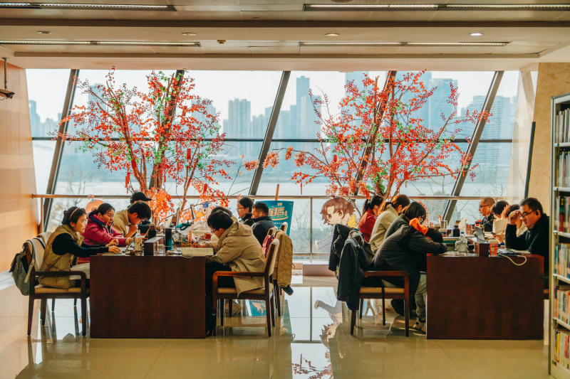 长沙图书馆四楼社科文献借阅室