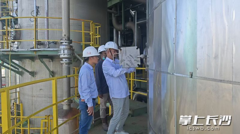 凯迪森公司在印度尼西亚为企业提供技术支持。