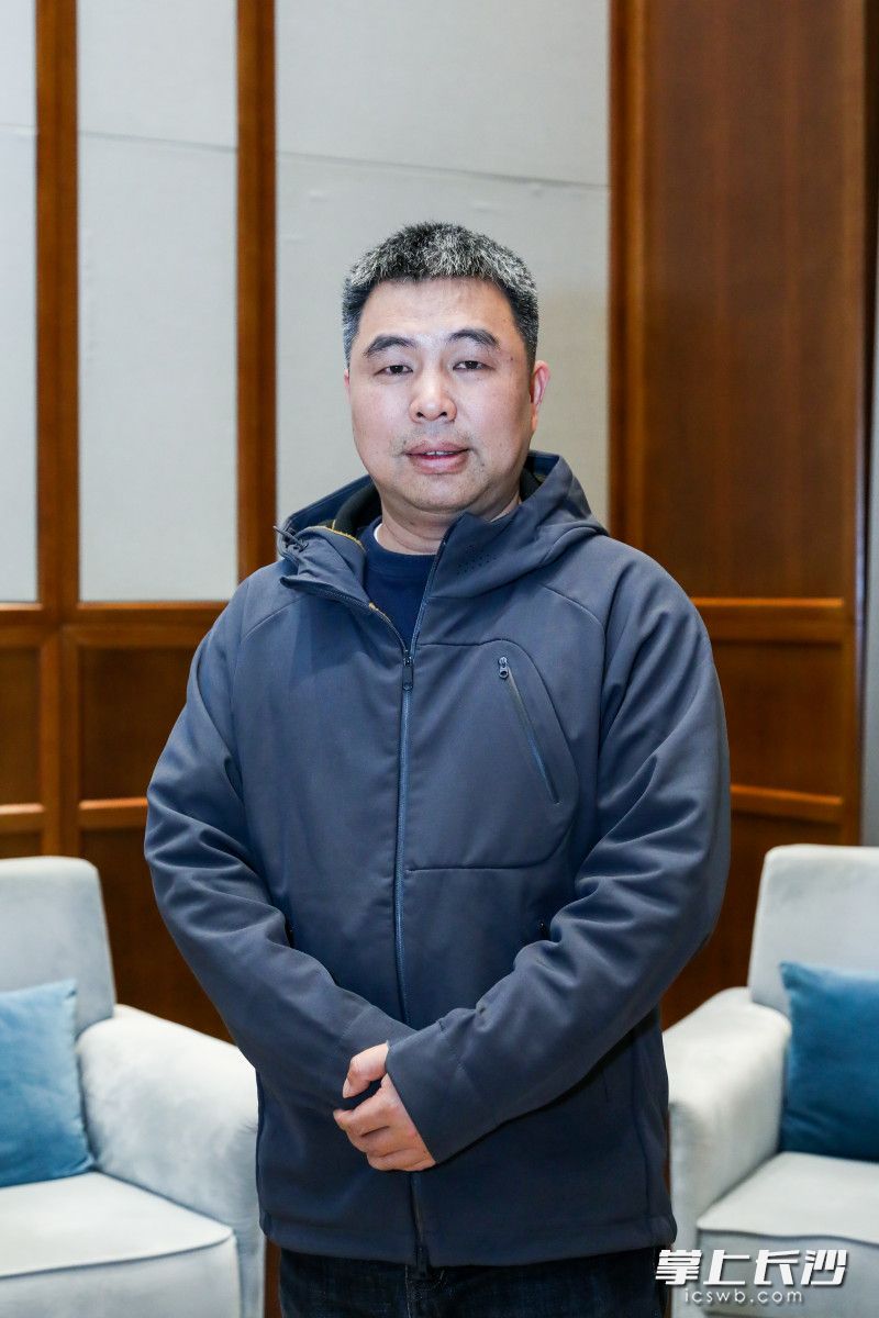 超能机器人董事长、湖南省人工智能协会会长肖湘江。