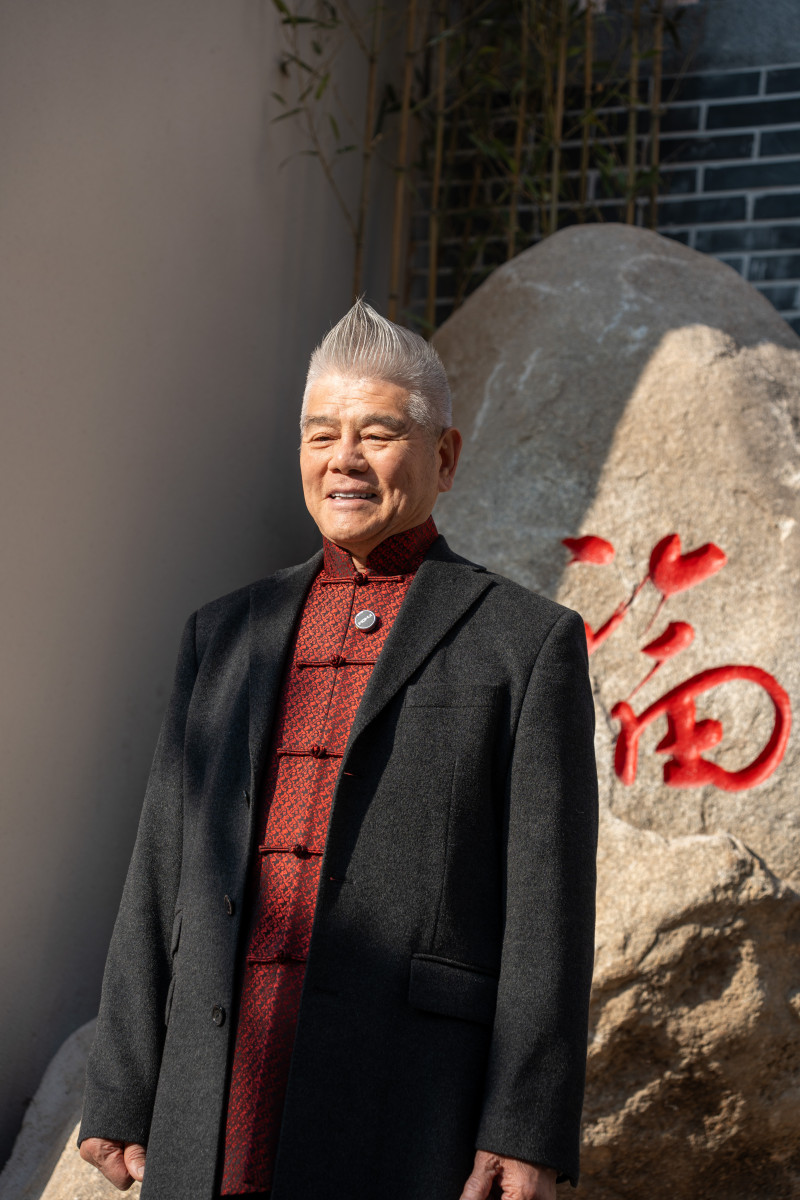 1月9日，湘剧国家级代表性传承人曹汝龙探访提质改造后的长沙戏剧非遗展示中心。均为长沙文旅供图