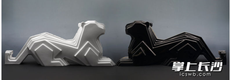 《虎虎生威》。 《虎虎生威》。