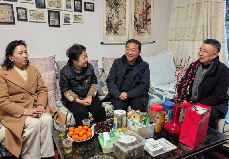 湖南湘江新区关工委开展新春走访慰问优秀“五老”活动。通讯员供图