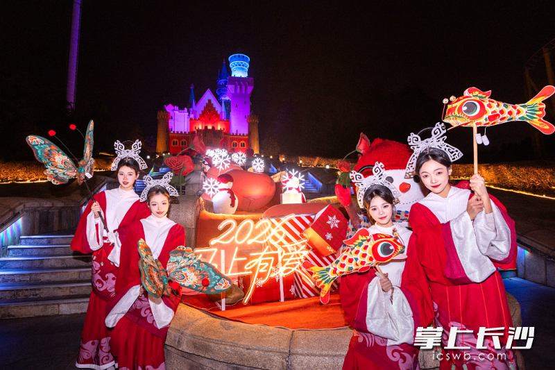 大汉庙会精彩启幕。 均为长沙晚报全媒体记者贺文兵摄