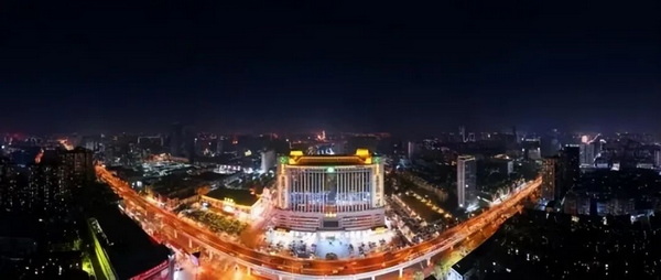 万家丽全景图。