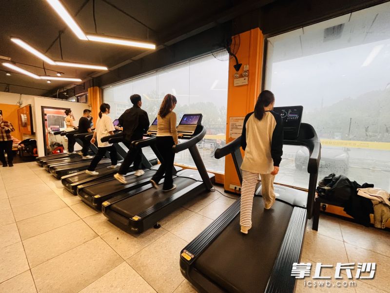 智慧社区健身中心。资料图片