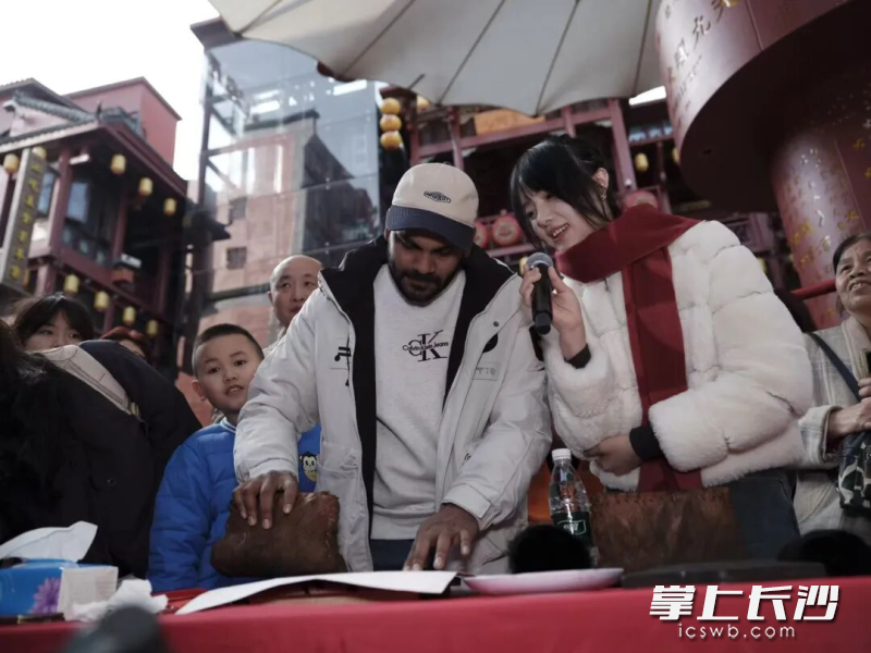 外国友人手作体验。