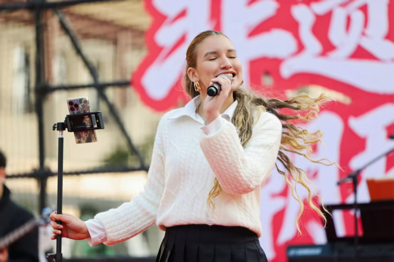 音乐市集也是一次文化的交融。