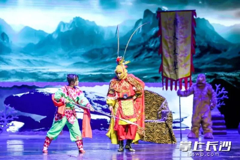 西游记之《大闹天宫》剧照。梅溪湖大剧院供图 西游记之《大闹天宫》剧照。梅溪湖大剧院供图
