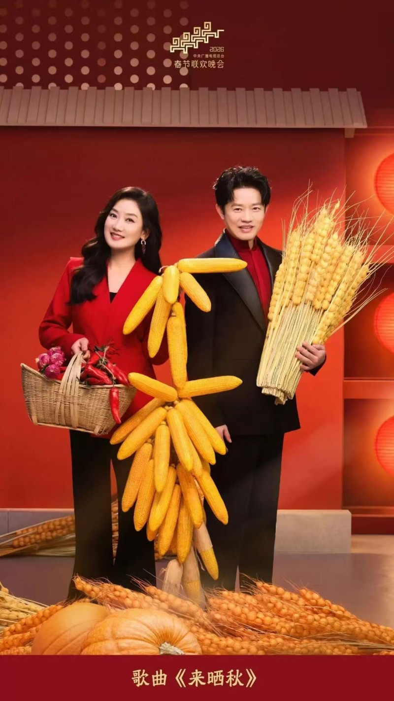 家喻户晓的凤凰传奇，少不了曾毅（右）的精彩男声。