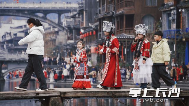 未来一周雨水增多，及时关注天气，合理安排行程。  长沙晚报全媒体记者 舒元臻摄