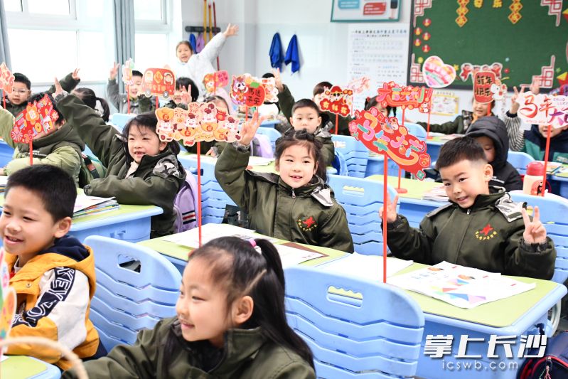 每一处细节，都藏着老师们对孩子们归来的期盼与祝福。