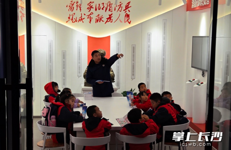 书堂路消防救援站“锋”消防驿站学生们的温暖港湾。 均为长沙晚报通讯员 汤淑 供图