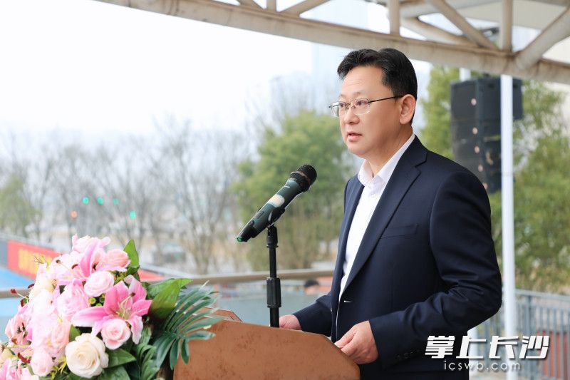 麓山梅溪湖实验中学校长彭云。学校供图