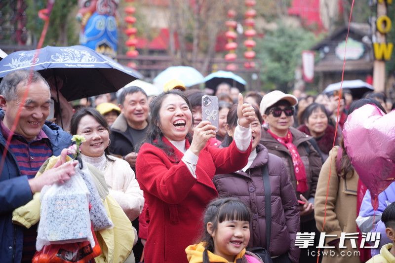 活动现场热闹非凡。 均为景区供图