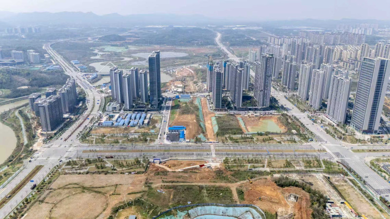 梅溪湖中轴线西段二期（金桂路—雷高路）主体工程正式启动建设。均为长沙晚报通讯员 胡翔 供图