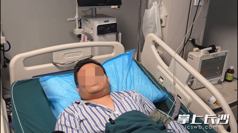 李先生经过治疗，恢复状况良好，准备出院。 长沙晚报全媒体记者 杨芸 摄