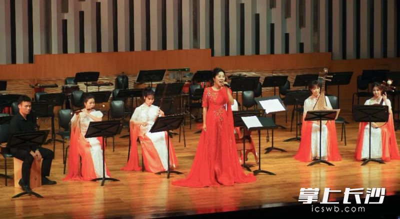 音乐会现场。