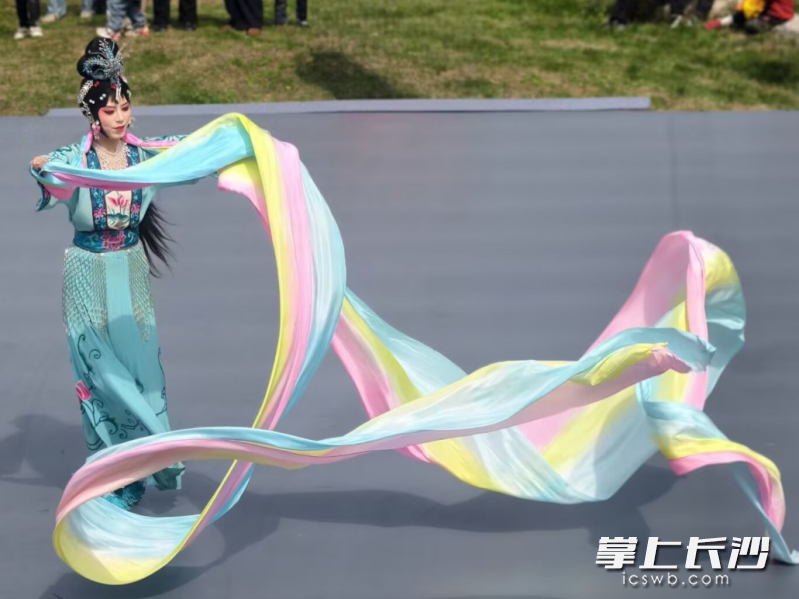 湘剧《天女散花》。 均为长沙非遗馆供图