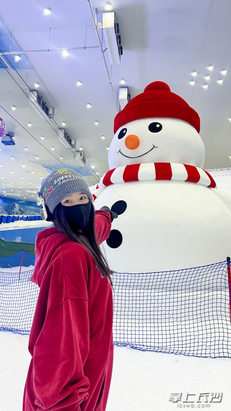 7米高雪人是拍照打卡新宠。均为景区供图