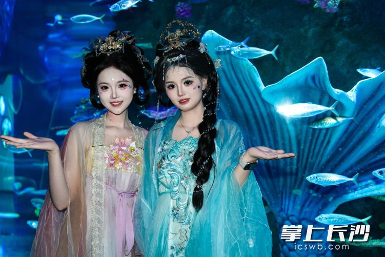 高颜值NPC带你玩转海洋王国。