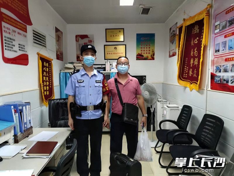 周威已经在光达派出所工作12年。