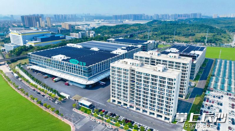 可孚医疗长沙总部生产基地。 均为企业供图