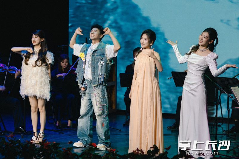 “奇趣音乐国”六一儿童节亲子音乐会在此温情奏响。