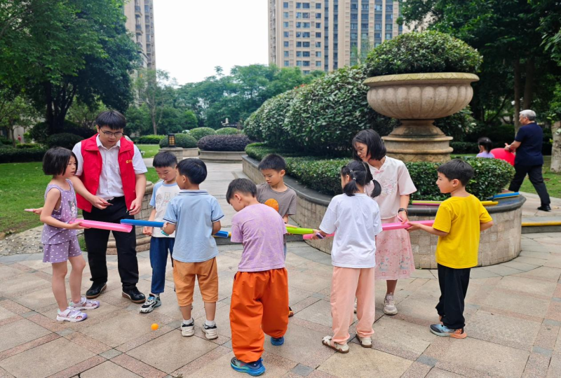 雨花区东山街道东恒社区关工委开展庆“六一”主题活动。通讯员供图