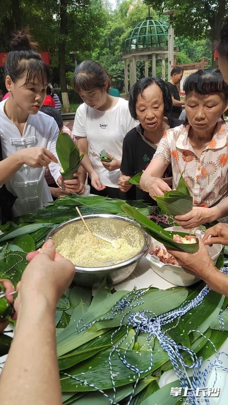 收获满满节日喜悦。