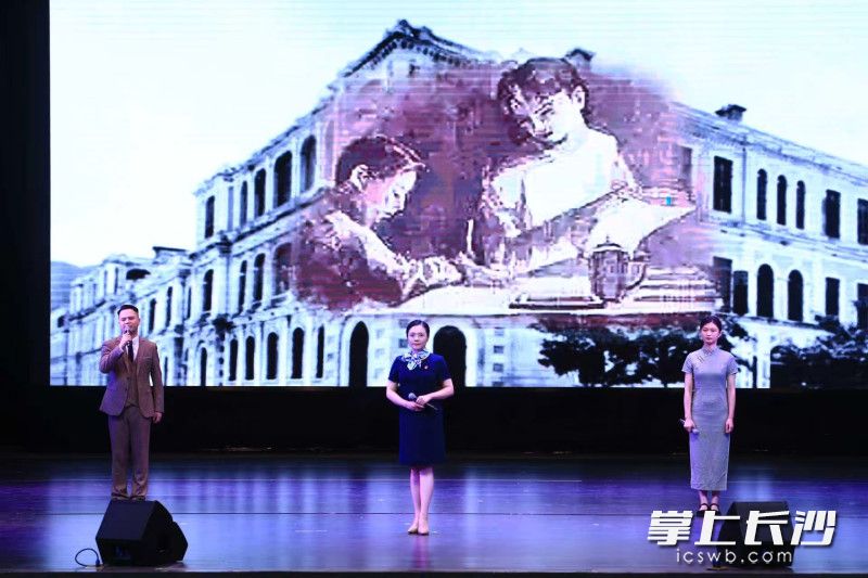 情景宣讲真实还原烈士舍小家、为家国的赤诚情怀。